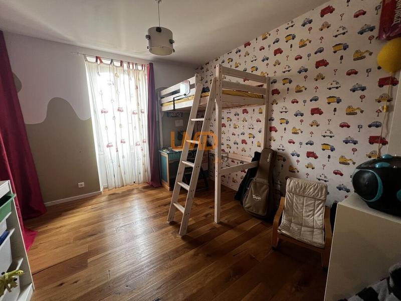 Maison de ville - 143 m² - 8 pièces