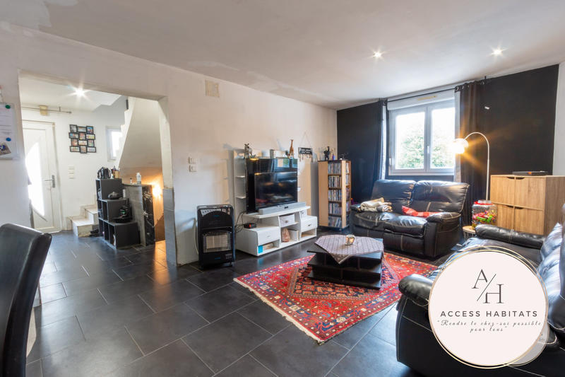 Maison - 219 m² - 8 pièces