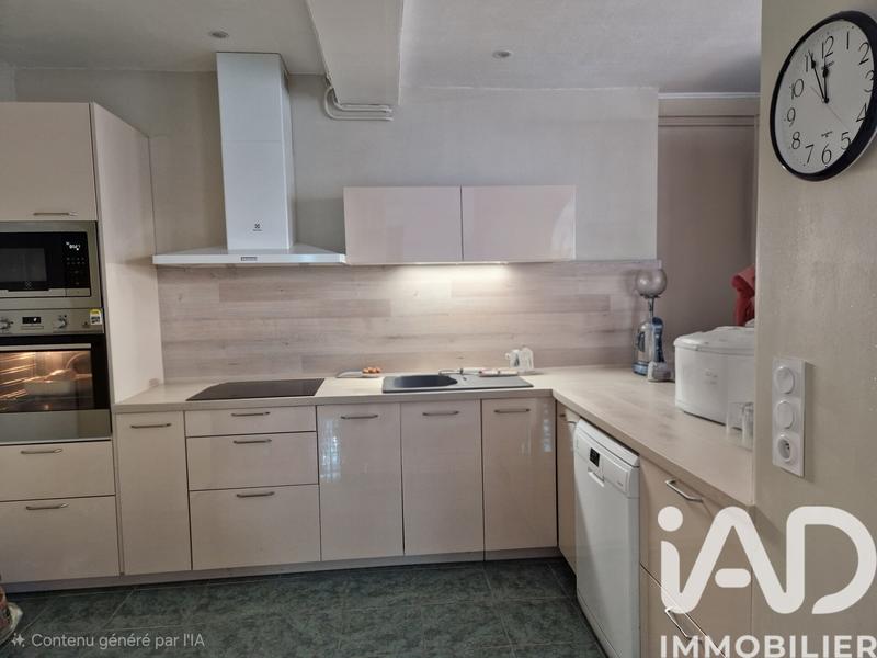 Maison - 76 m² - 4 pièces