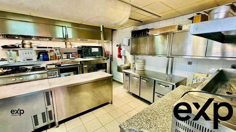 Fonds de commerce - 298 m²