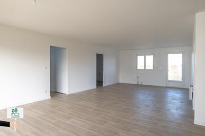 Maison - 123 m² - 5 pièces