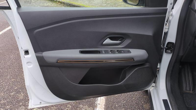 Dacia Jogger Eco-G 1.0 TCe 100 Extreme - Gpl