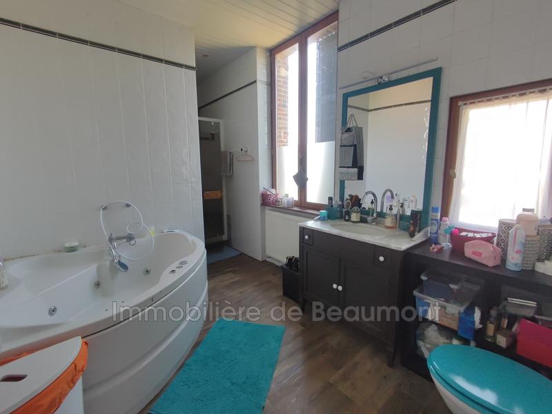 Maison - 184 m² - 8 pièces