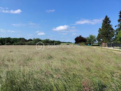 Terrain constructible - 757 m²