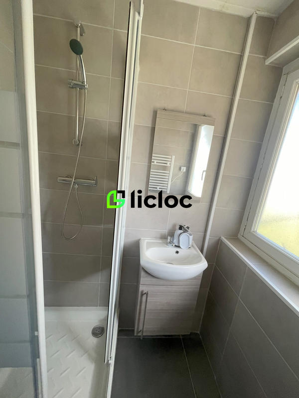 Appartement - 63 m² - 5 pièces