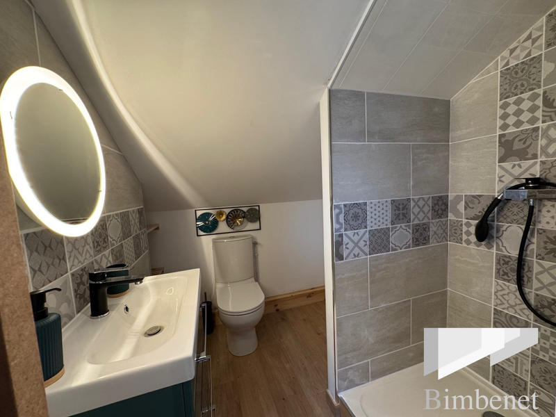 Maison - 90 m² - 5 pièces