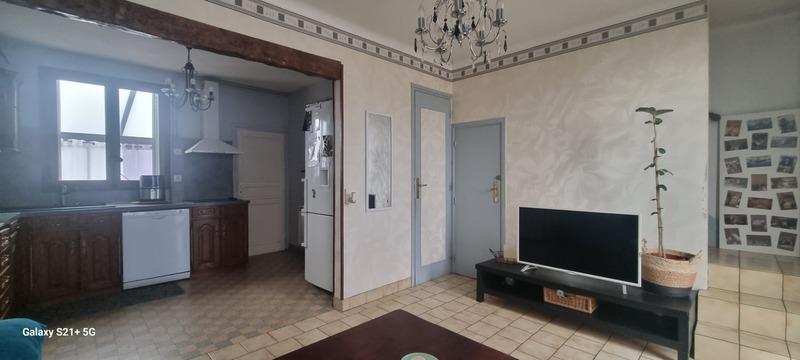 Maison - 64 m² - 4 pièces