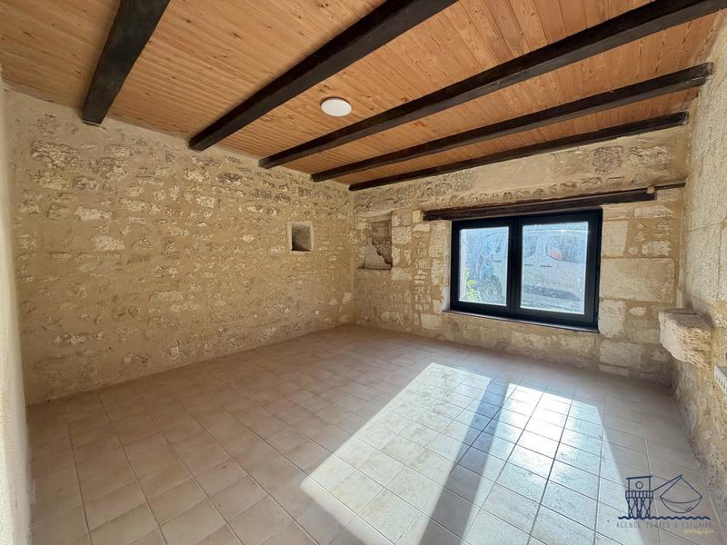 Maison ancienne - 93 m² - 4 pièces