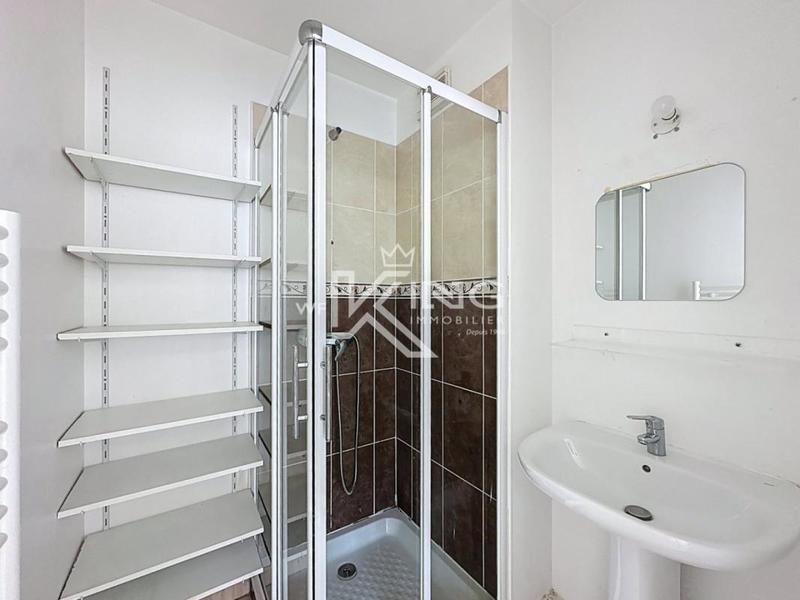 Appartement - 77 m² - 3 pièces