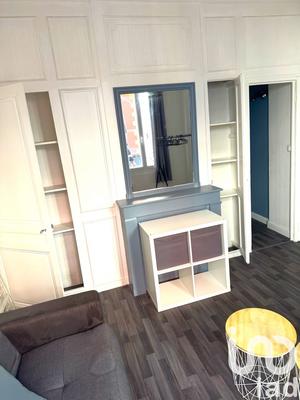 Studio - 24 m² - 1 pièce