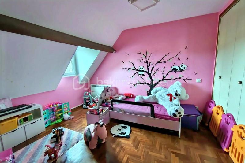 Maison - 152 m² - 6 pièces