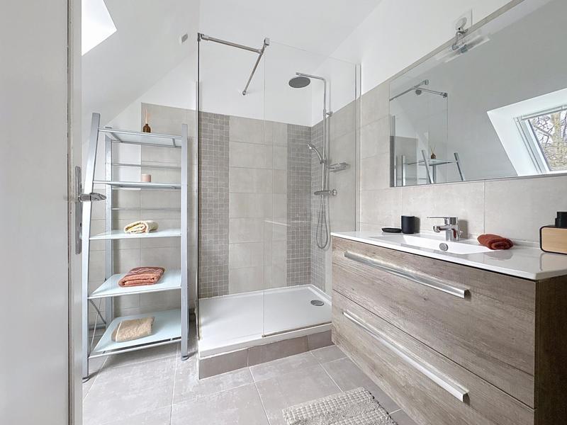 Maison - 148 m² - 7 pièces