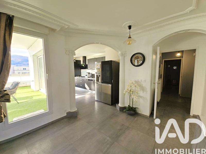 Appartement - 114 m² - 5 pièces