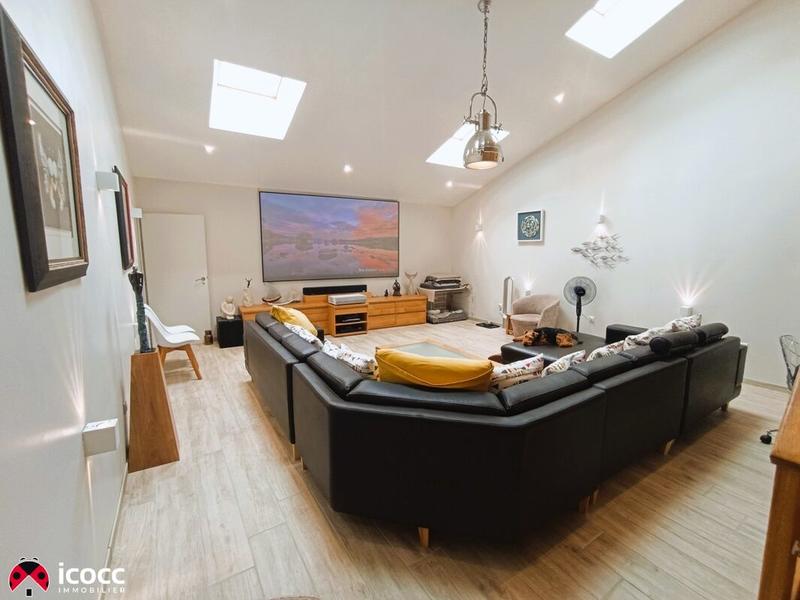 Maison en pierre - 191 m² - 6 pièces