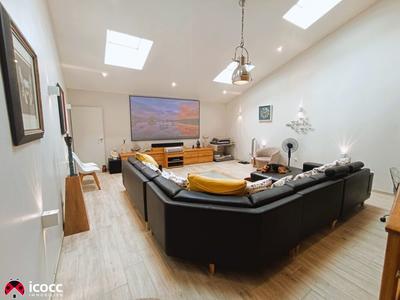 Maison en pierre - 191 m² - 6 pièces