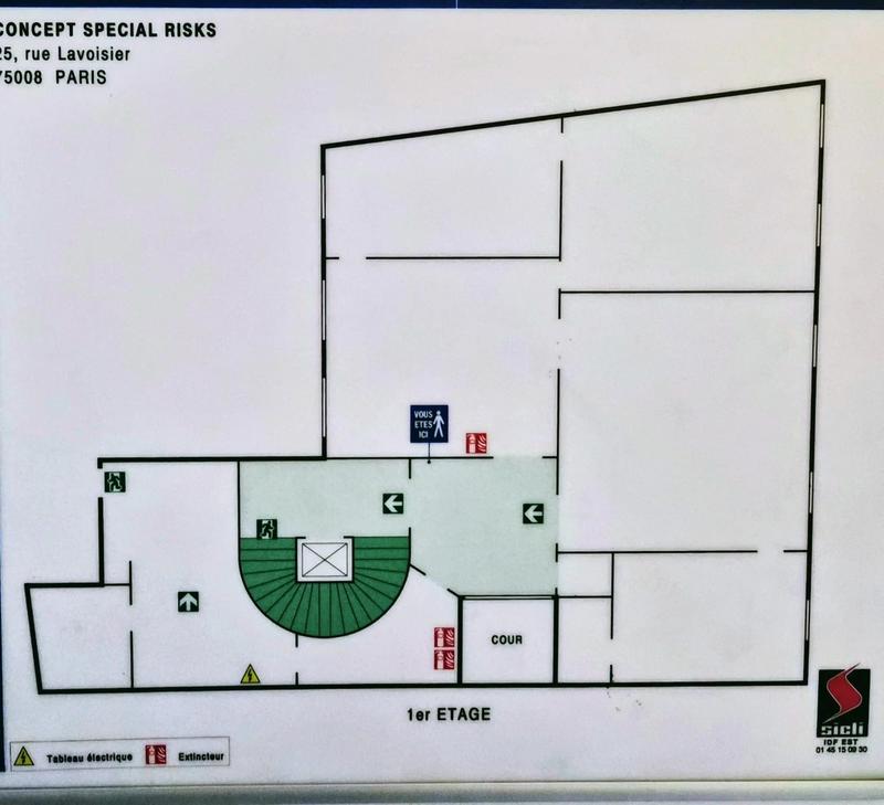 Bureau - 137 m² - 7 pièces