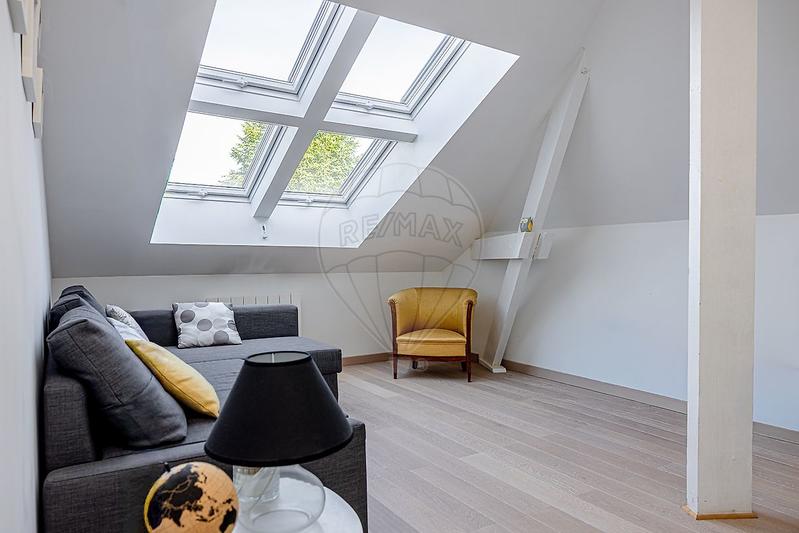 Maison d'architecte - 232 m² - 8 pièces