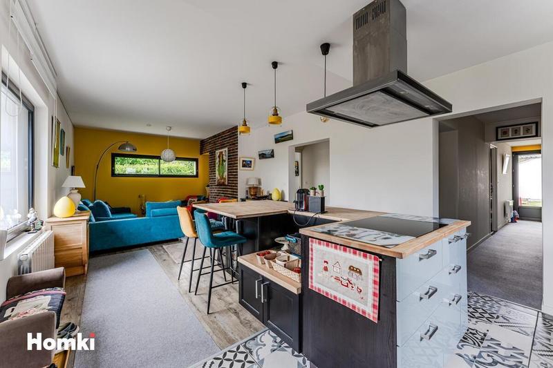 Maison - 96 m² - 4 pièces