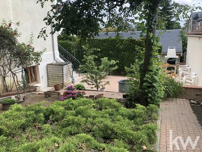 Maison - 110 m² - 6 pièces