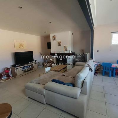 Maison - 120 m² - 6 pièces