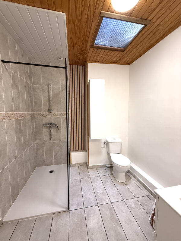 Maison - 130 m² - 7 pièces