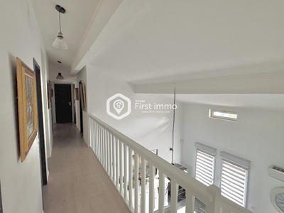 Villa - 162 m² - 7 pièces