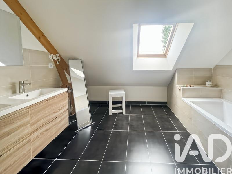 Maison - 130 m² - 6 pièces