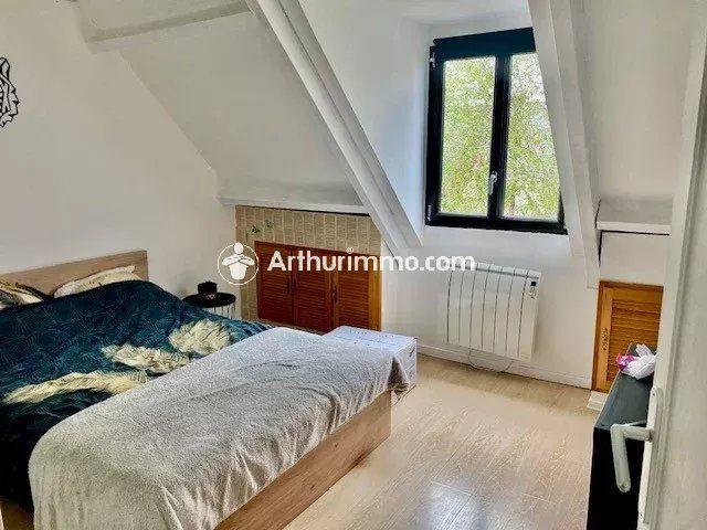 Maison - 100 m² - 6 pièces