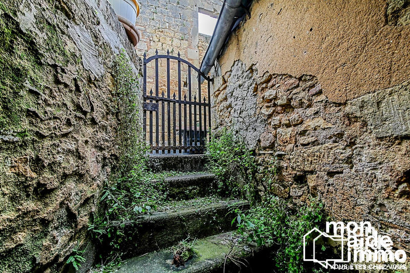 Maison - 150 m² - 9 pièces