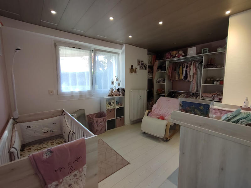 Appartement - 95 m² - 4 pièces