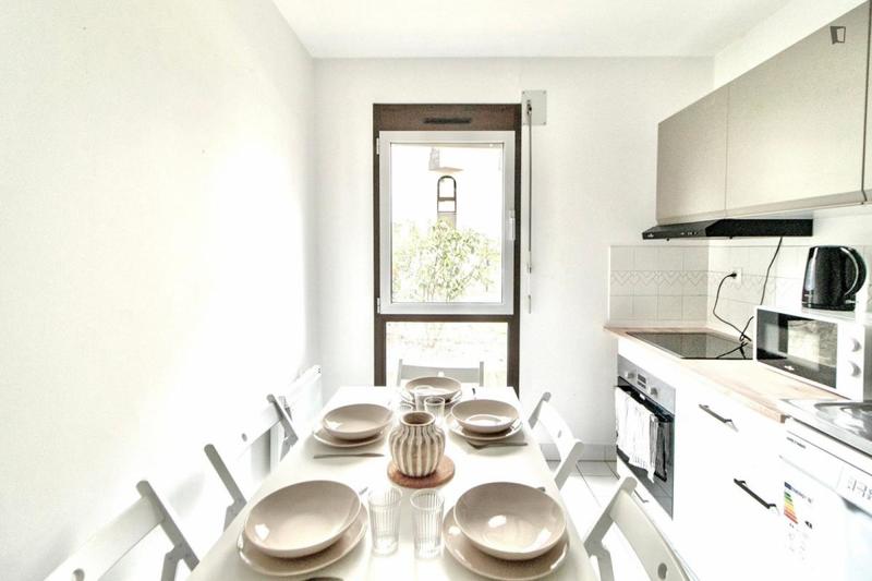 Chambre - 15 m² - 5 pièces