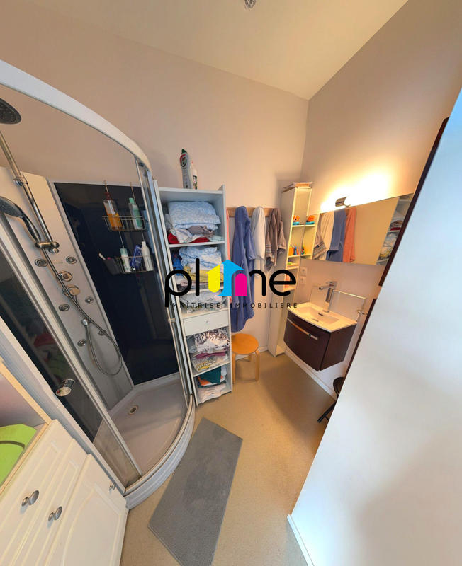 Maison contemporaine - 240 m² - 7 pièces