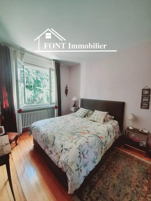 Maison - 208 m² - 8 pièces