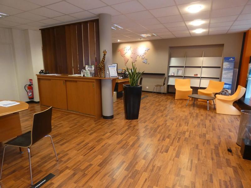 Local commercial - 81 m²