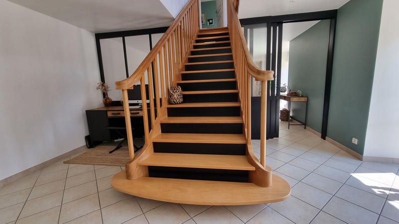 Maison - 159 m² - 7 pièces