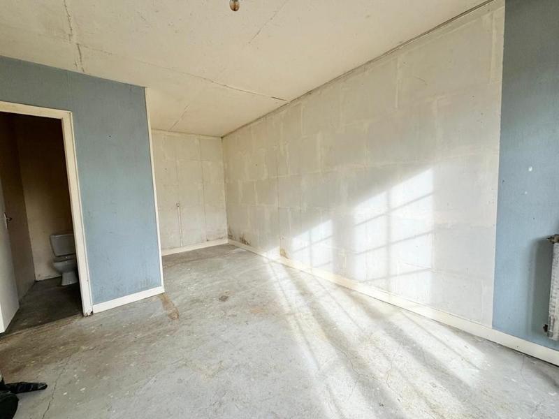 Maison - 217 m² - 7 pièces