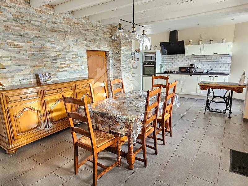 Maison - 82 m² - 4 pièces