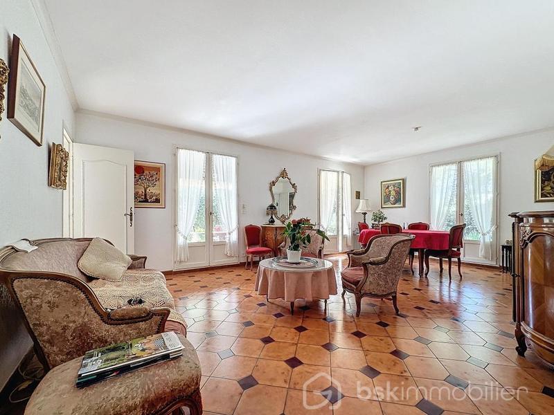 Maison - 134 m² - 5 pièces