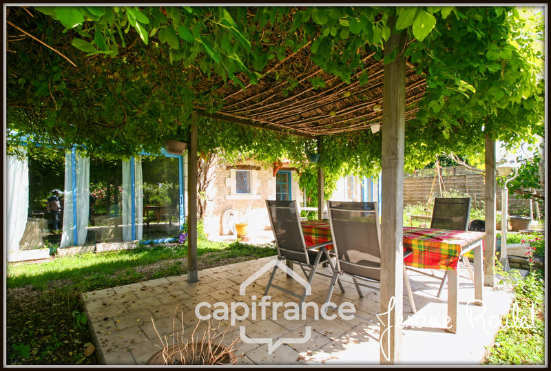 Maison en pierre - 181 m² - 6 pièces