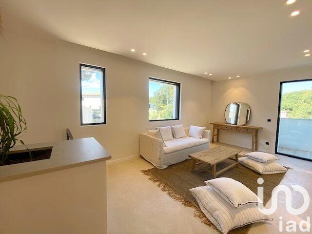 Maison de maîtres - 482 m² - 8 pièces