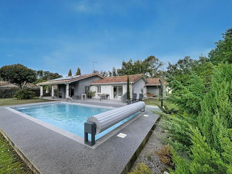 Maison - 131 m² - 4 pièces