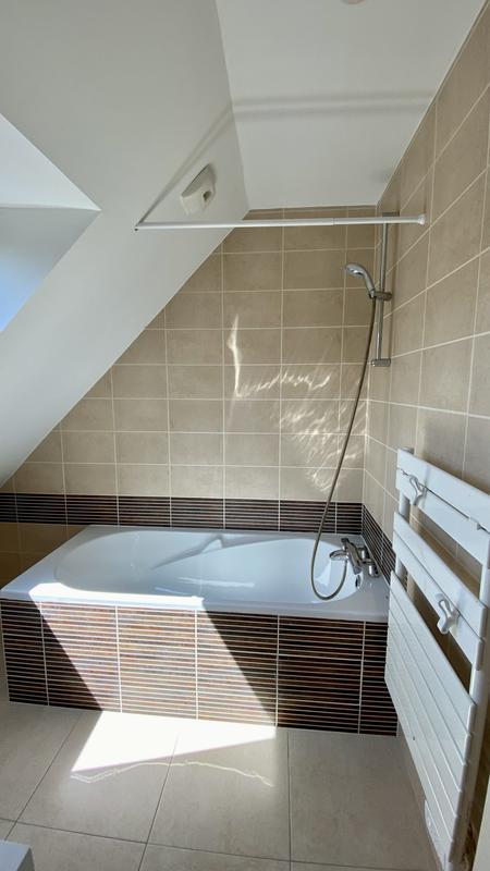 Maison - 100 m² - 6 pièces