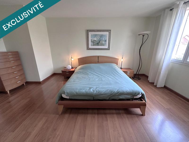 Maison - 178 m² - 8 pièces