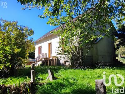 Maison - 95 m² - 5 pièces