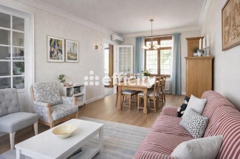 Maison - 80 m² - 3 pièces