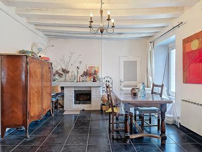 Maison - 200 m² - 6 pièces