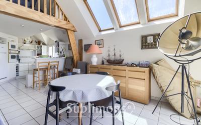 Duplex - 77 m² - 4 pièces