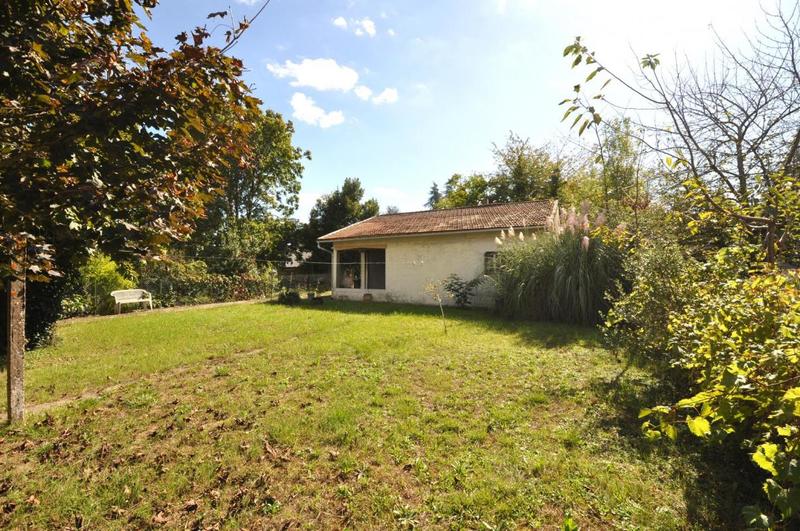 Maison de ville - 539 m² - 10 pièces