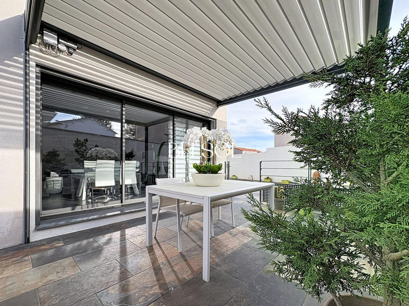 Maison contemporaine - 145 m² - 5 pièces