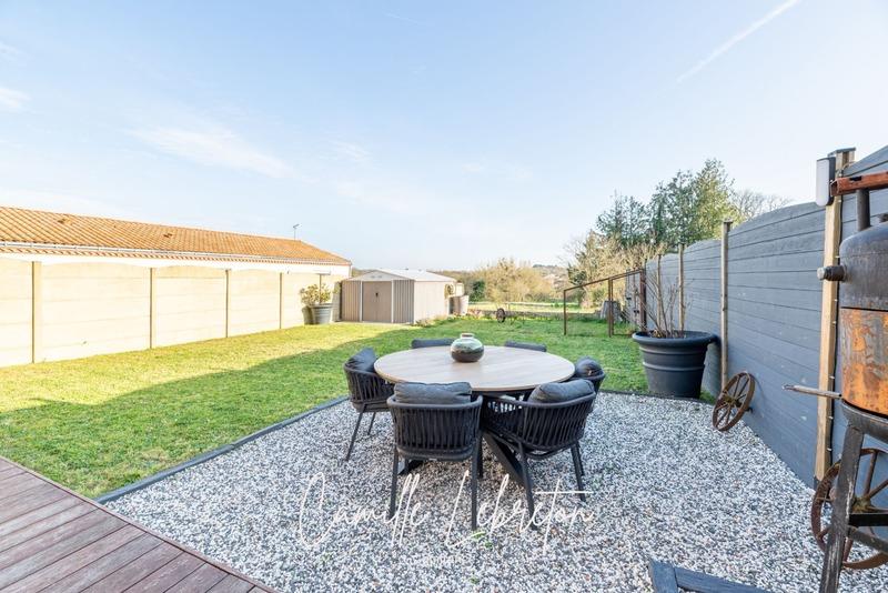 Maison - 176 m² - 6 pièces